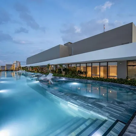 The Sóng Apartment , Miễn phí hồ bơi vô cực , khu vui chơi trẻ em, Gần biển
